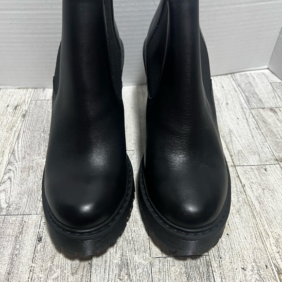 Dr. Martens Hurston Ankle Boots Black SZ 9 - Picture 4 of 10